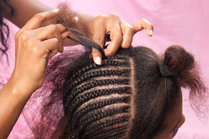 Boucle D Or Coiffure Salon De Coiffure Afro